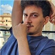 Laureato in Comunicazione, Innovazione e Multimedialità